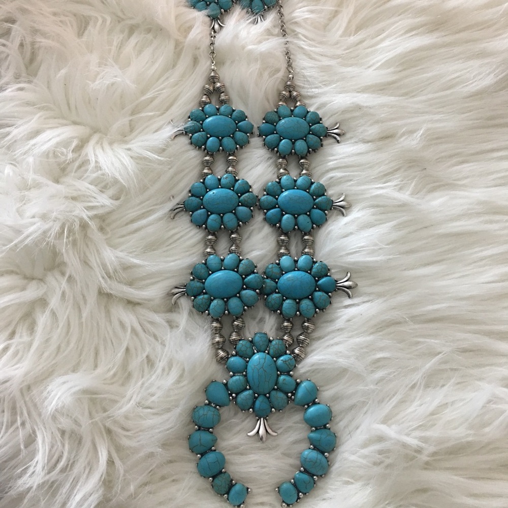 Western necklace